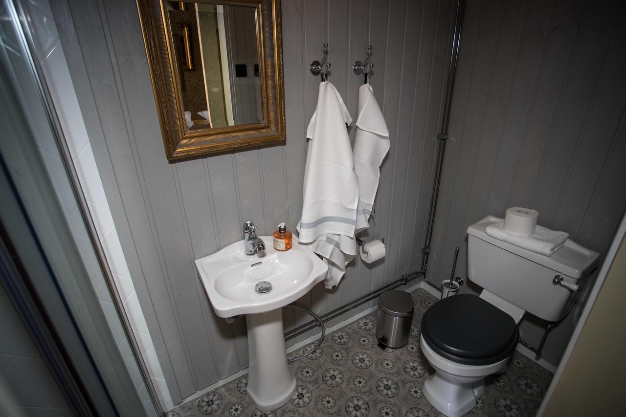 Boutique Hotel Langin Kauppahuone ราเฮ ห้อง รูปภาพ